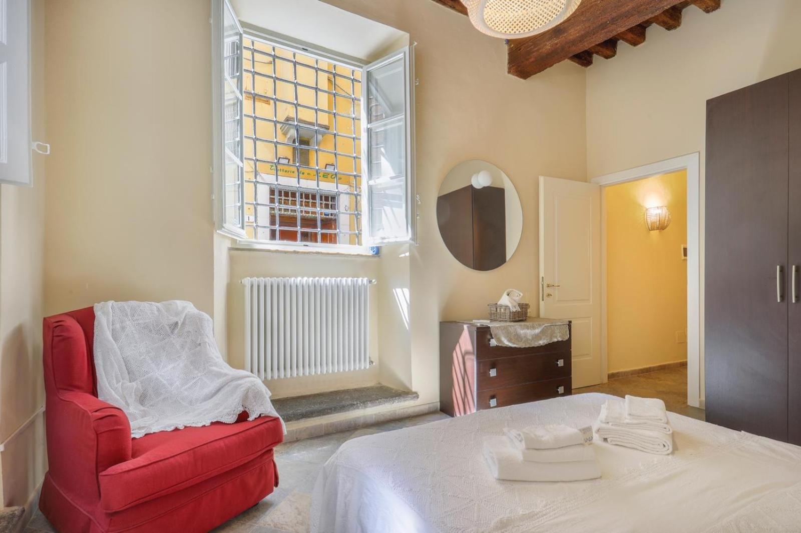 Lady Miranda Apartment Лука Екстериор снимка